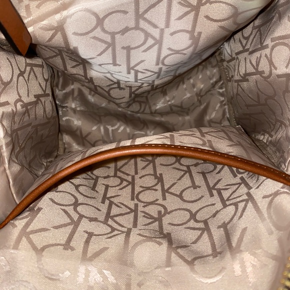 Backpack - Picture 9 of 15